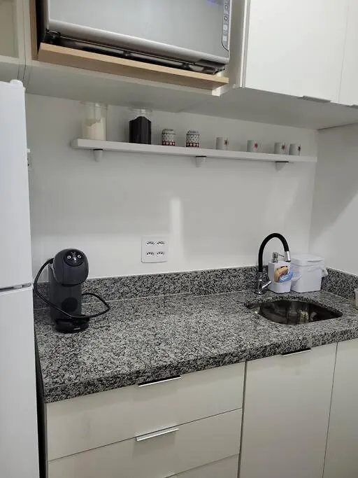 Studio A 20 Passos Do Metro Belem Σάο Πάολο